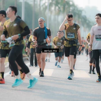 Runner Photo 6413839