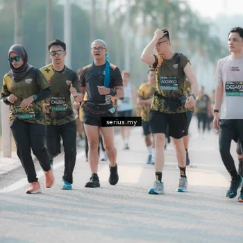 Runner Photo 6413845