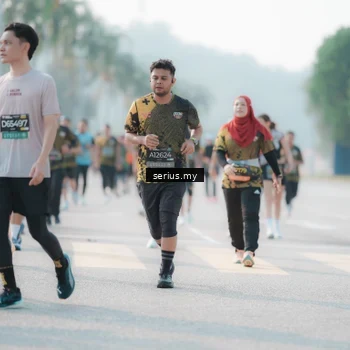 Runner Photo 6413851