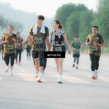 Runner Photo 6413867
