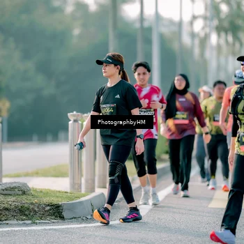 Runner Photo 6413892