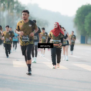 Runner Photo 6413899