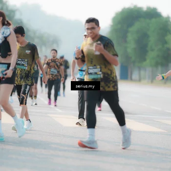 Runner Photo 6413909