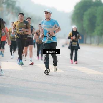 Runner Photo 6413917