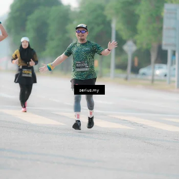 Runner Photo 6413921