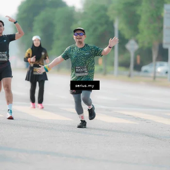 Runner Photo 6413930