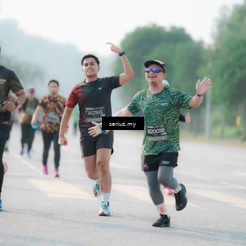 Runner Photo 6413934