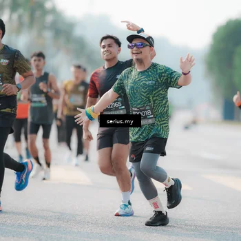 Runner Photo 6413935