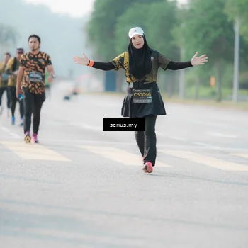 Runner Photo 6413948