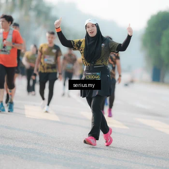 Runner Photo 6413973