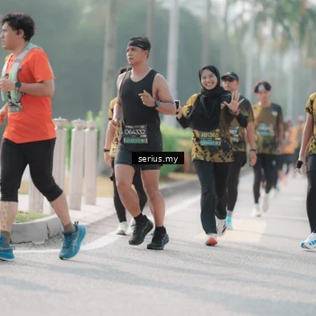 Runner Photo 6413997