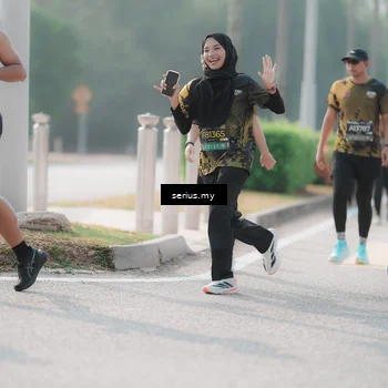 Runner Photo 6414030