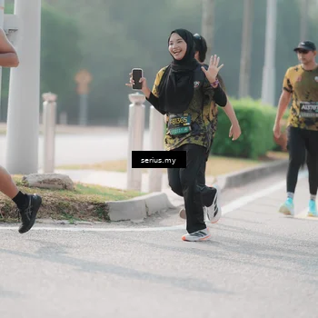 Runner Photo 6414037