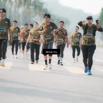 Runner Photo 6414060