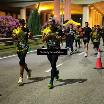 Runner Photo 6414118