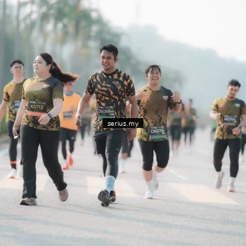 Runner Photo 6414121