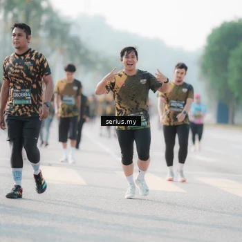 Runner Photo 6414122