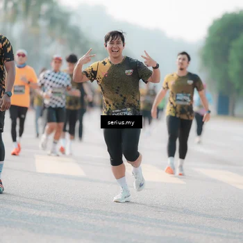 Runner Photo 6414131