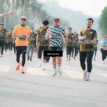 Runner Photo 6414142