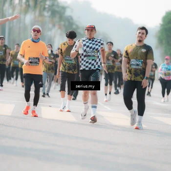 Runner Photo 6414146