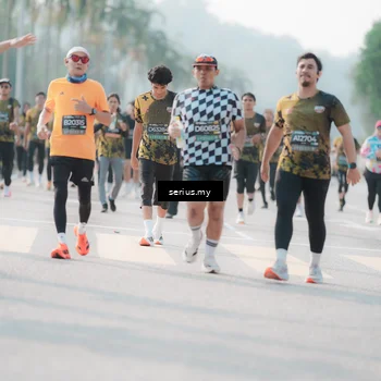 Runner Photo 6414149