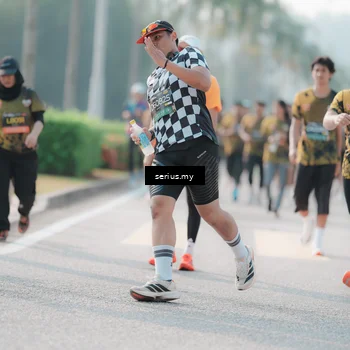 Runner Photo 6414168