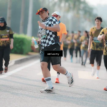 Runner Photo 6414178