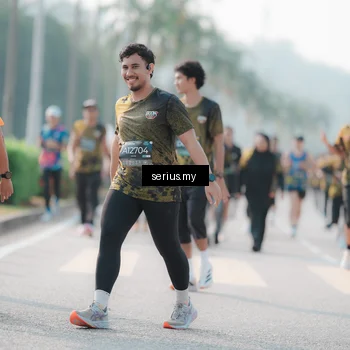 Runner Photo 6414183