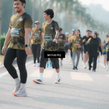 Runner Photo 6414206