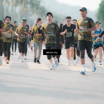 Runner Photo 6414241