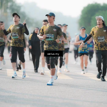 Runner Photo 6414244