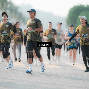 Runner Photo 6414254