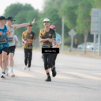 Runner Photo 6414272