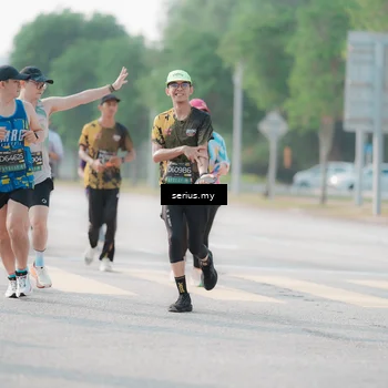 Runner Photo 6414273