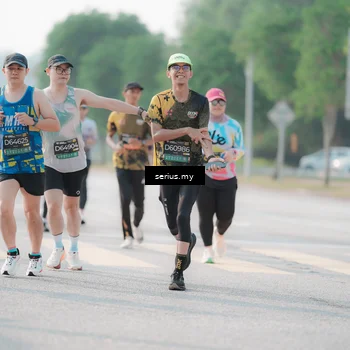 Runner Photo 6414283