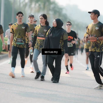 Runner Photo 6414335