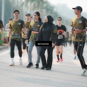 Runner Photo 6414338