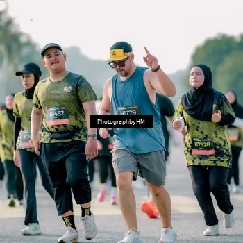 Runner Photo 6414372