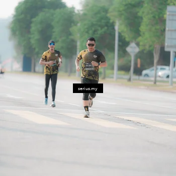 Runner Photo 6414402