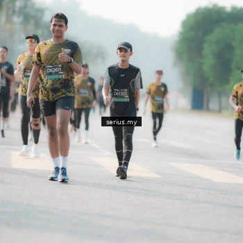 Runner Photo 6414423