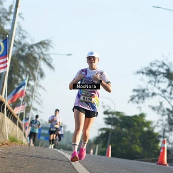 Runner Photo 6414426