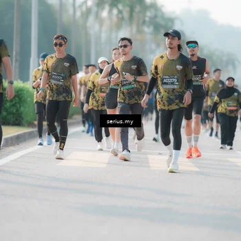 Runner Photo 6414474