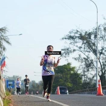 Runner Photo 6414489