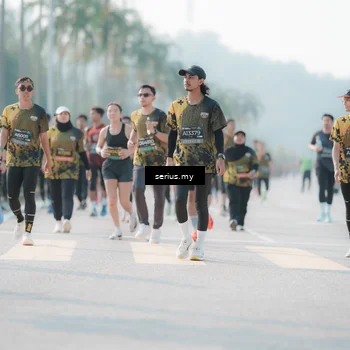 Runner Photo 6414490