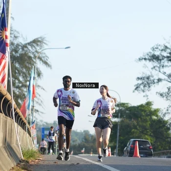 Runner Photo 6414496