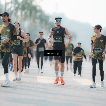 Runner Photo 6414503
