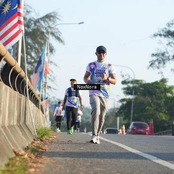 Runner Photo 6414510