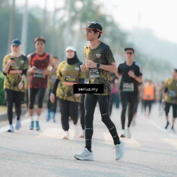 Runner Photo 6414579