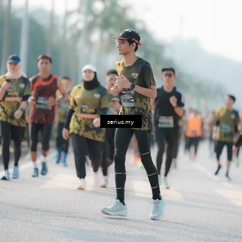Runner Photo 6414585
