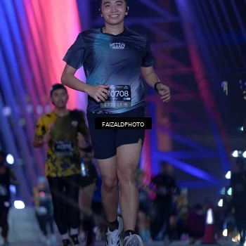 Runner Photo 6414587
